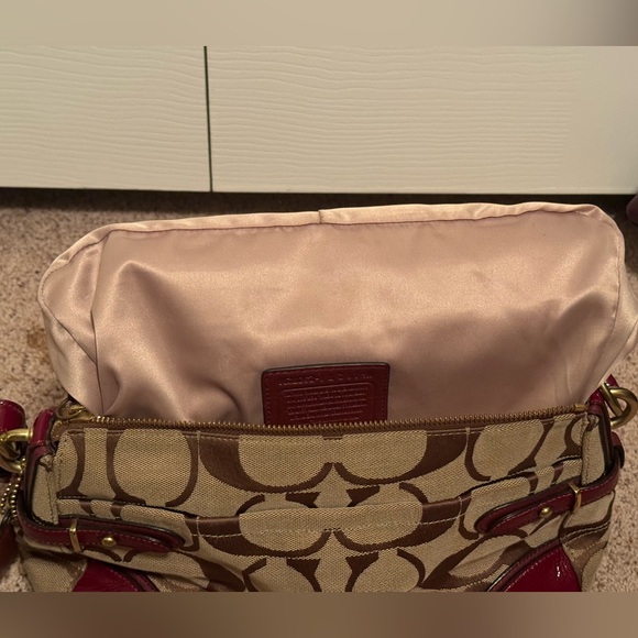 COACH COLETTE EAST/WEST SHOULDER BAG IN SIGNATURE FABRIC F23072 - Picture 11 of 12